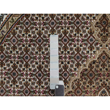 Load image into Gallery viewer, 6&#39;x6&#39; Cotton White, Pure Wool, Tabriz Mahi with Fish Medallion Design, Denser Weave, Hand Knotted, Round, Oriental Rug FWR546264