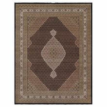 Load image into Gallery viewer, fine wool rugs