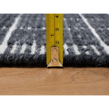 Load image into Gallery viewer, 2&#39;3&quot;x3&#39;1&quot; Charcoal Black, Modern, Natural Wool Box Design with Plain Decor, Loomed Knotted, Mat, Oriental Rug FWR546390