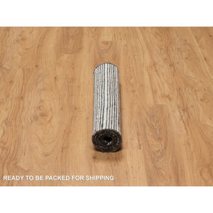 2'3"x3'1" Shades of Brown, Soft to the Touch, Modern Plain Decor Box Design, Luxurious Wool, Loomed Knotted, Mat, Oriental Rug FWR546414