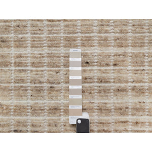 2'2"x3'1" Sesame Brown, Soft to Touch, Modern Plain Decor Box Design, Luxurious Wool, Loomed Knotted, Mat, Oriental Rug FWR546420