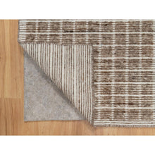 Load image into Gallery viewer, 2&#39;2&quot;x3&#39;1&quot; Beaver Brown, Modern Plain Decor Box Design, Natural Wool, Soft to the Touch, Loomed Knotted, Mat, Oriental Rug FWR546426