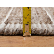 Load image into Gallery viewer, 2&#39;2&quot;x3&#39;1&quot; Beaver Brown, Modern Plain Decor Box Design, Natural Wool, Soft to the Touch, Loomed Knotted, Mat, Oriental Rug FWR546426