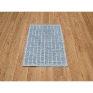 2'4"x3' Imperial Blue, Modern Plain Decor Box Design, Pure Wool, Soft to the Touch, Loomed Knotted, Mat, Oriental Rug FWR546432
