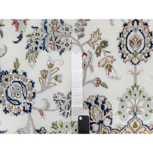 Load image into Gallery viewer, 9&#39;x12&#39;1&quot; Daisy White, Nain With Center Flower Design, 250 Kpsi, Hand Knotted, Wool And Silk, Oriental Rug FWR546732