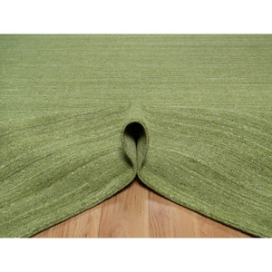 9'1"x12' Grasshopper Green, Soft Pile, Plain Modern Striae Design, Tone on Tone, Pure Wool, Hand Loomed, Oriental Rug FWR547134