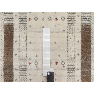 2'7"x4' Linen White With Brown, Modern Striae Design, Lori Buft Gabbeh With Small Animal Figurines, Thick And Plush, Soft Pile, Luxurious Wool, Hand Knotted, Mat, Oriental Rug FWR547566