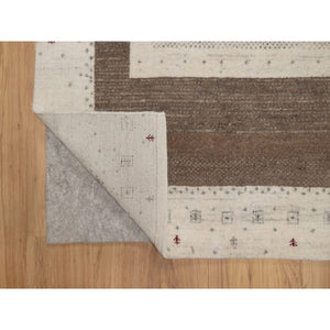 5'x7'10" Chiffon White with Brown, Lori Buft Gabbeh with Small Animal Figurines, Modern Striae Design, Thick and Plush, Soft Pile, Organic Wool, Hand Knotted, Oriental Rug FWR547602