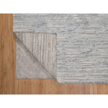 Load image into Gallery viewer, 3&#39;x5&#39;3&quot; Light Gray, Hand Knotted, Cut And Loop Pile, Modern Design, Hand Spun Undyed Natural Wool, Oriental Rug FWR547614