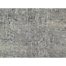 Load image into Gallery viewer, 2&#39;x3&#39; Fossil Gray, Hand Spun Undyed Natural Wool, Hand Knotted, Modern Design, Tone On Tone, Mat, Oriental Rug FWR547656