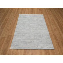 Load image into Gallery viewer, 4&#39;1&quot;x6&#39; Medium Gray, Hand Knotted, Modern Design, Hand Spun Undyed Natural Wool, Oriental Rug FWR547686