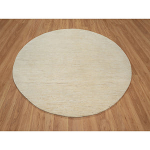 7'9"x7'9" Linen White, Pure Wool, Modern, Plain Design, Lori Buft Gabbeh, Thick and Plush, Hand Knotted, Round, Oriental Rug FWR547848