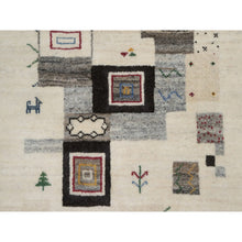 Load image into Gallery viewer, 2&#39;5&quot;x4&#39;9&quot; Alabaster White, Lori Buft Gabbeh With Small Animal Figurines, Thick And Plush, Modern, Pure Wool, Hand Knotted, Short Runner, Oriental Rug FWR547908