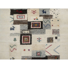 Load image into Gallery viewer, 2&#39;1&quot;x3&#39;1&quot; Linen White, Modern, Lori Buft Gabbeh With Small Animal Figurines, Thick And Plush, Pure Wool, Hand Knotted, Mat, Oriental Rug FWR547938