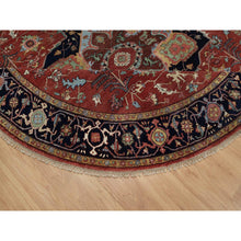 Load image into Gallery viewer, 8&#39;x8&#39; Barn Red, Antiqued Fine Heriz Re-creation, Denser Weave, Vegetable Dyes, Lush And Plush, 100% Wool, Hand Knotted, Round, Oriental Rug FWR548430