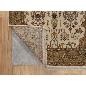 2'9"x5'1" Parchment White, Kashan Design, 300 KPSI, Hand Spun New Zealand Wool, Hand Knotted, Oriental Rug FWR548448