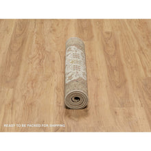 Load image into Gallery viewer, 2&#39;9&quot;x5&#39;1&quot; Parchment White, Kashan Design, 300 Kpsi, Hand Spun New Zealand Wool, Hand Knotted, Oriental Rug FWR548448