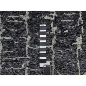 8'x10'1" Charcoal Black, Nepali Weave, Modern Design, Pure Wool, Hand Knotted, Densely Woven, Oriental Rug FWR548514