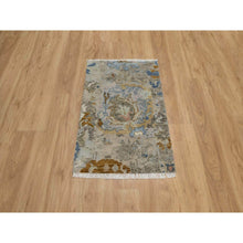 Load image into Gallery viewer, 2&#39;x3&#39;1&quot; Cashew White, Broken Pattern With Oushak Design, Borderless, 100% Wool, Hand Knotted, Mat, Sample, Oriental Rug FWR548790