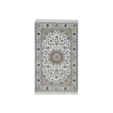 Load image into Gallery viewer, fine wool rugs