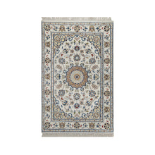 Load image into Gallery viewer, fine wool rugs