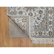 Load image into Gallery viewer, 2&#39;1&quot;x3&#39;3&quot; Daisy White, Nain with Flower Medallion Design, Hand Knotted, Wool and Silk, 250 KPSI, Soft Pile, Mat, Sample, Oriental Rug FWR549276