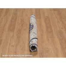Load image into Gallery viewer, 5&#39;x5&#39; Midnight Blue, Nain With All Over Flower Design, Wool And Silk, Soft Pile, 250 Kpsi, Hand Knotted, Round, Oriental Rug FWR549342