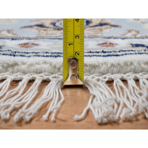 5'2"x5'2" Daisy White, Wool and Silk, Nain with All Over Flower Pattern, Hand Knotted, Soft Pile, 250 KPSI, Round, Oriental Rug FWR549384