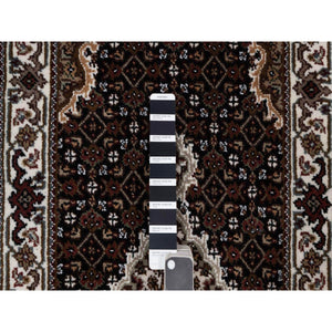 2'x4'1" Jet Black, 175 KPSI, Tabriz Mahi with Fish Medallion Design, 100% Wool, Hand Knotted, Mat, Sample, Oriental Rug FWR549414