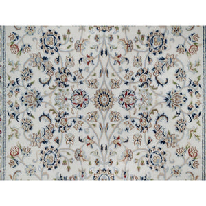 4'9"x6'10" Daisy White, Nain with All Over Flower Pattern, Soft Pile, 250 KPSI, Wool and Silk, Hand Knotted, Oriental Rug FWR549492