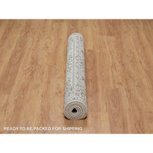 Load image into Gallery viewer, 4&#39;9&quot;x6&#39;10&quot; Daisy White, Nain with All Over Flower Pattern, Soft Pile, 250 KPSI, Wool and Silk, Hand Knotted, Oriental Rug FWR549492