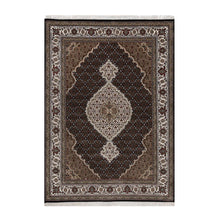 Load image into Gallery viewer, fine wool rugs