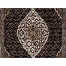 Load image into Gallery viewer, 5&#39;x7&#39; Ink Black, Tabriz Mahi With Fish Medallion Design, 175 Kpsi, 100% Wool, Hand Knotted, Oriental Rug FWR549522