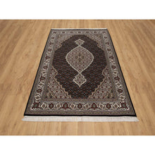 Load image into Gallery viewer, 4&#39;9&quot;x6&#39;9&quot; Onyx Black, 175 KPSI, Tabriz Mahi with Fish Medallion Design, 100% Wool, Hand Knotted, Oriental Rug FWR549528