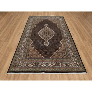 6'x9'1" Pitch Black, Tabriz Mahi with Fish Medallion Design, 175 KPSI, Hand Knotted, 100% Wool, Oriental Rug FWR549582