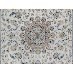 9'9"x14'1" Pearl White, Wool And Silk, Nain With Flower Medallion Design, 250 Kpsi, Soft Pile, Hand Knotted, Oriental Rug FWR549618