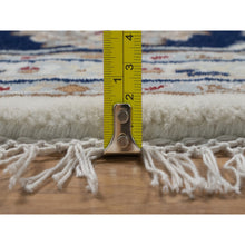 Load image into Gallery viewer, 7&#39;9&quot;x7&#39;9&quot; Pristine White, Wool and Silk, Nain with All Over Flower Design, Soft Pile, 250 KPSI, Hand Knotted, Round, Oriental Rug FWR549732
