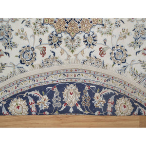8'2"x8'2" Winter White, Nain with Flower Medallion Design, 250 KPSI, Soft Pile, Wool and Silk, Hand Knotted, Round, Oriental Rug FWR549750