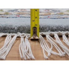 Load image into Gallery viewer, 11&#39;9&quot;x11&#39;9&quot; Beau Blue, Nain With Flower Medallion Design, 250 Kpsi, Wool And Silk, Hand Knotted, Soft Pile, Round, Oriental Rug FWR549810