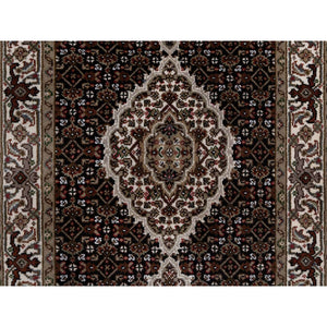 2'10"x14' Jet Black, 175 KPSI, Tabriz Mahi with Fish Medallion Design, 100% Wool, Hand Knotted, Runner, Oriental Rug FWR549834