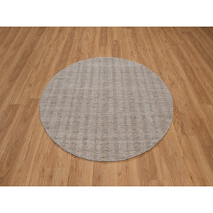 4'10"x4'10" Tan Brown, Hand Loomed, Salt And Pepper Design, Undyed Natural Wool, Round, Oriental Rug FWR549918