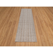 Load image into Gallery viewer, 2&#39;7&quot;x8&#39; Bone Brown, Hand Loomed, Undyed Natural Wool, Vertical Stripes Design With Salt And Pepper Effect, Runner, Oriental Rug FWR549954