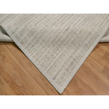 Load image into Gallery viewer, 9&#39;1&quot;x12&#39; Linen White, Modern Plain Decor Box Design, Pure Wool, Soft To The Touch, Loomed Knotted, Oriental Rug FWR550110