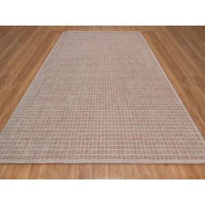 10'1"x14' Light Pink, Pure Wool, Modern Plain Decor Box Design, Soft To The Touch, Loomed Knotted, Oriental Rug FWR550170