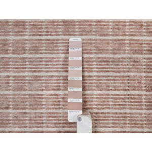 9'x12' Rose Pink, Modern Plain Decor Box Design, Soft To The Touch, Loomed Knotted, Pure Wool, Oriental Rug FWR550176