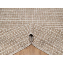 Load image into Gallery viewer, 8&#39;1&quot;x10&#39; Sand Brown, Modern Plain Decor Box Design, Soft To Touch, Loomed Knotted, 100% Wool, Oriental Rug FWR550260