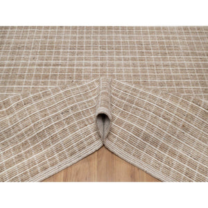 8'1"x10' Sand Brown, Modern Plain Decor Box Design, Soft To Touch, Loomed Knotted, 100% Wool, Oriental Rug FWR550260