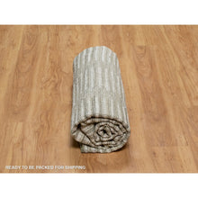 Load image into Gallery viewer, 7&#39;9&quot;x7&#39;9&quot; Pearl White, Undyed Natural Wool, Hand Woven, Flat Weave With Pile, Textured, Round, Oriental Rug FWR550368