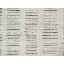 Load image into Gallery viewer, 4&#39;10&quot;x4&#39;10&quot; Pearl White, Undyed Natural Wool, Flat Weave With Pile, Hand Woven, Textured, Round, Oriental Rug FWR550446