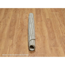 Load image into Gallery viewer, 4&#39;10&quot;x4&#39;10&quot; Pearl White, Undyed Natural Wool, Flat Weave With Pile, Hand Woven, Textured, Round, Oriental Rug FWR550446